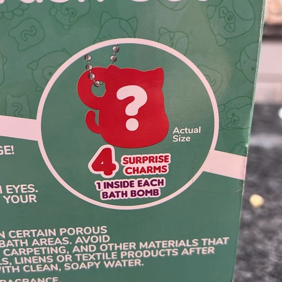 🐱 Squishmallows bath bomb & body wash - Picture 3 of 3